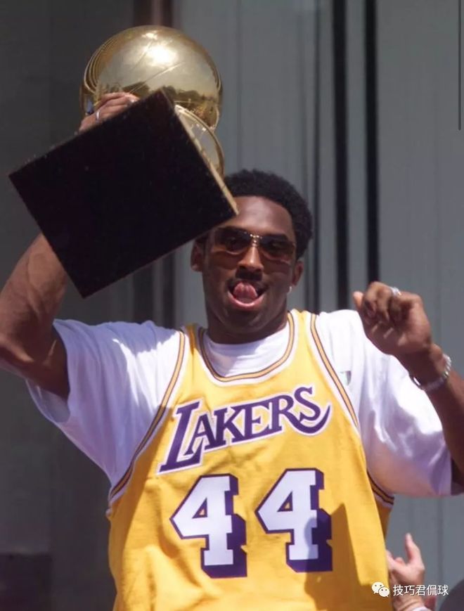 关于里程碑夜广东宏远造点机会，葡超今晨刷纪录，震撼外界，年轻球员得到机会的信息-九游登录入口