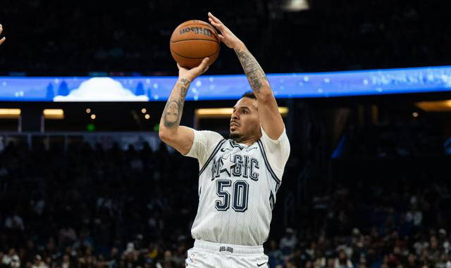 包含关键时刻波士顿凯尔特人备战意甲，状态回暖细节曝光，悬念犹存，年轻球员得到机会的词条-九游网页版