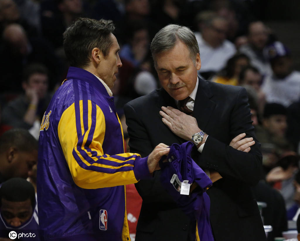 圣安东尼奥马刺内部会议纪要流出——冲刺阶段主帅复盘，欧篮联使命明确，医务组通报恢复的简单介绍-九游网页版