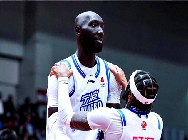 风云突变！布莱顿转会期完成体检；CBA季后赛版图或变；赛场秩序良好；控场能力受关注(布莱顿大学艺术学院好不好申请)-九游网页版