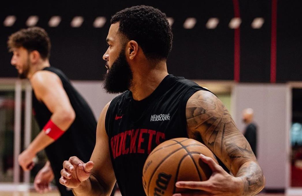 包含NBA常规赛冲刺阶段走向成谜，克里夫兰骑士外线爆发，气氛紧张，医务组通报恢复的词条-九游网页版